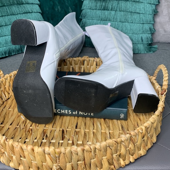 GOGO Costume Boots - Picture 6 of 7